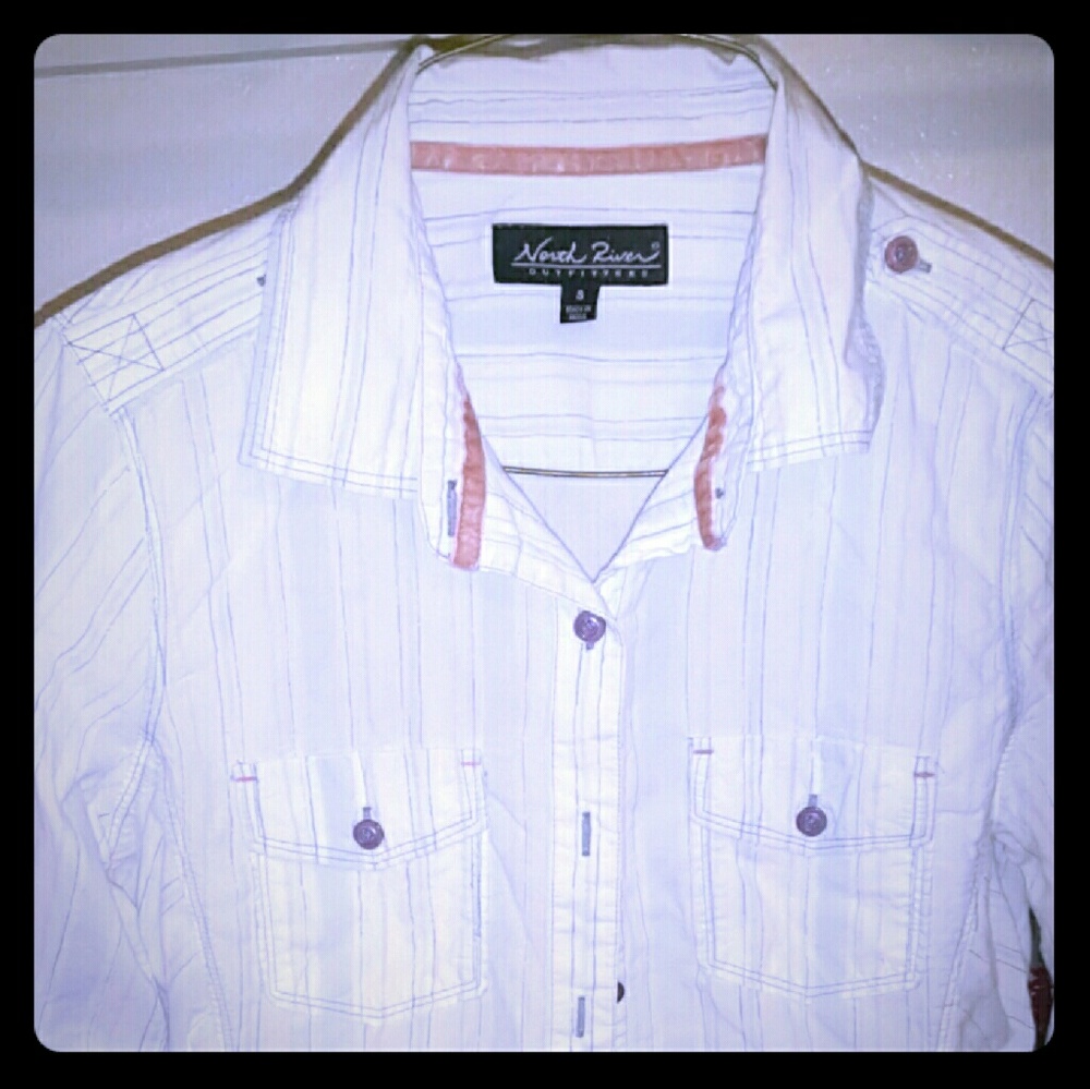 Longslevee shirt